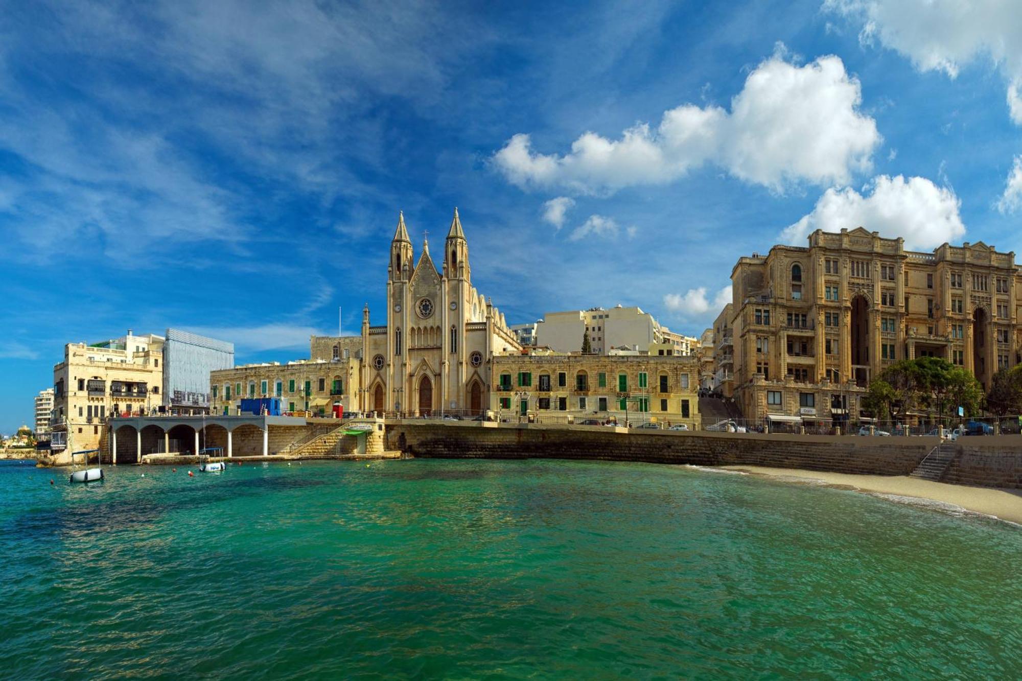 Malta Marriott Resort & Spa Saint Julian's Exterior photo View of the town of Bari