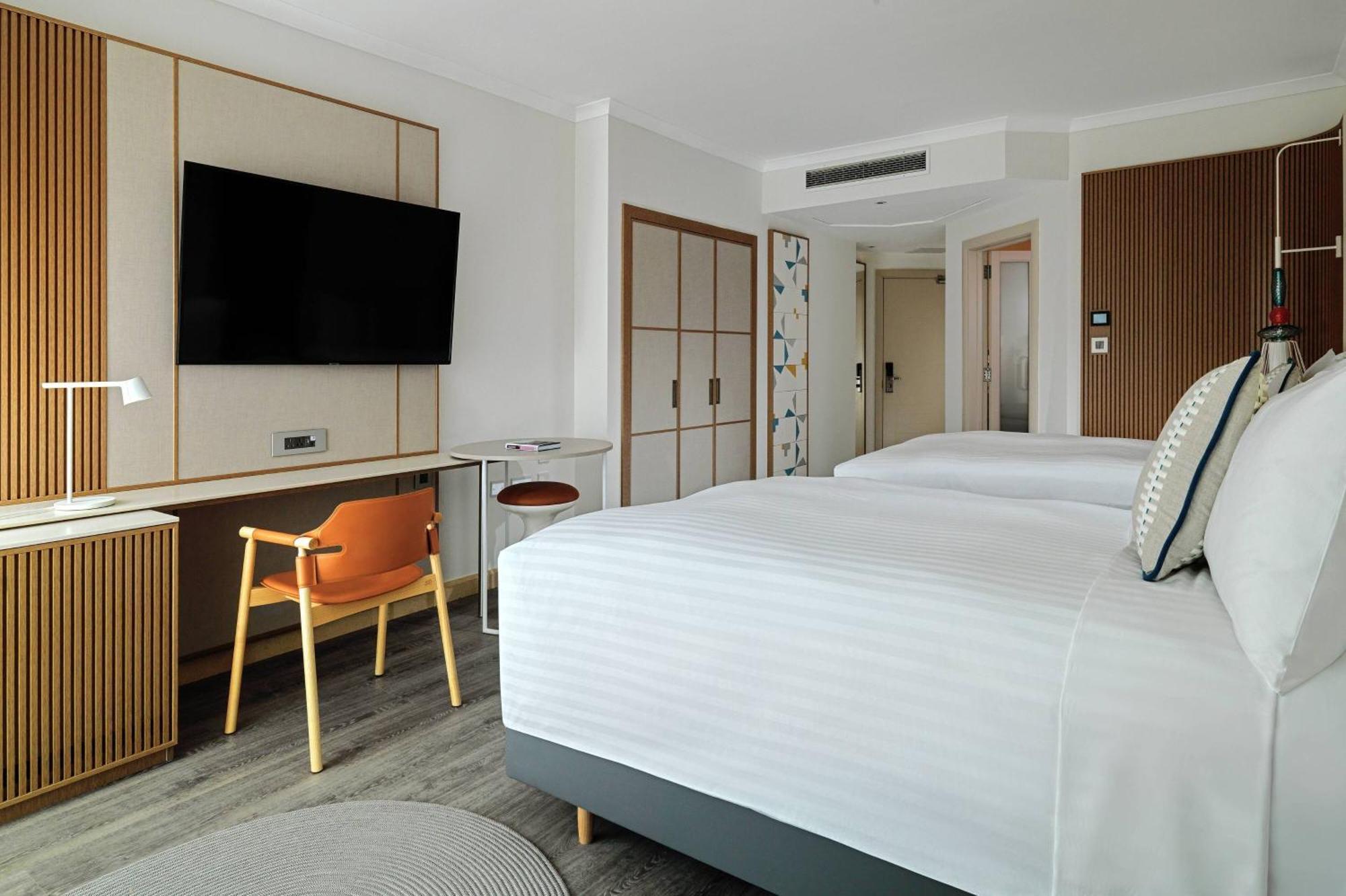 Malta Marriott Resort & Spa Saint Julian's Exterior photo
